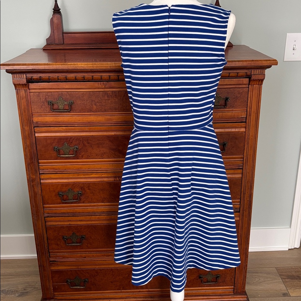 Talbots Edie Blue and White Knit Fit and Flare Dress Size M Modern Classic - Picture 3 of 9